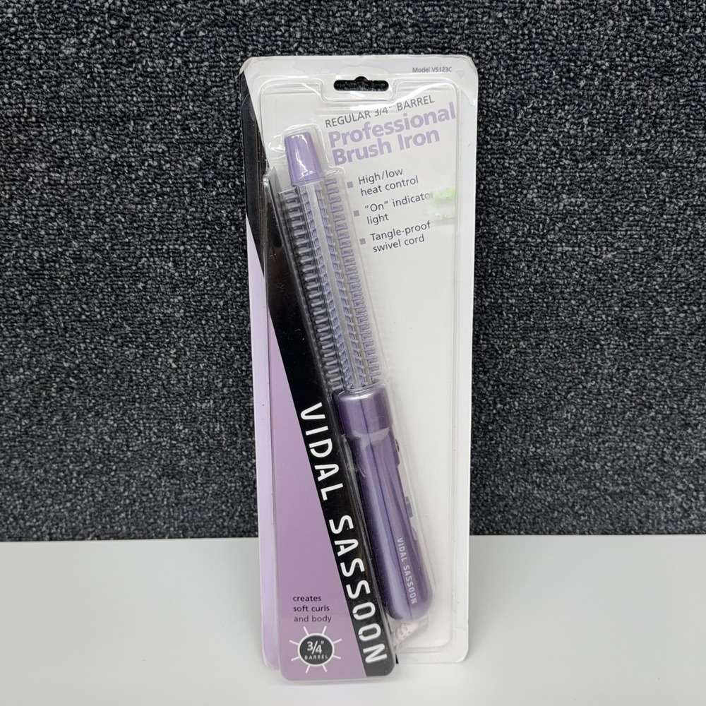 Vtg Vidal Sassoon Professional Brush Iron 3/4 Inch Barrel Purple Model VS123C